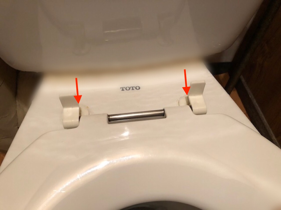 トイレ　蓋がない