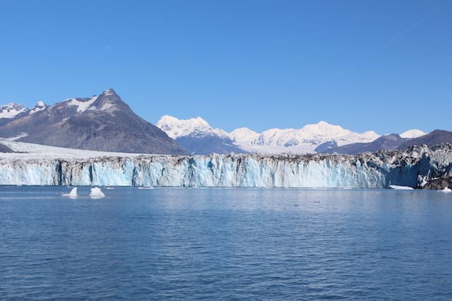 アラスカ　氷河