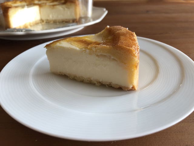 トロイカ　チーズケーキ